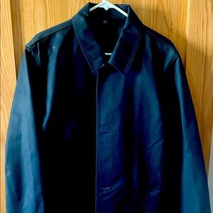Large barn style rain coat.  Navy. Button front